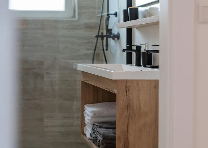 쿠즈메니치 * 트로기르