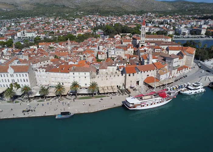 쿠즈메니치 아파트