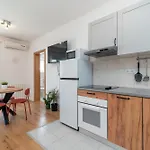 Apartment Kuzmanic Trogir