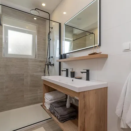 Kuzmanic Apartment *