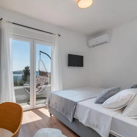 Kuzmanic Apartment *
