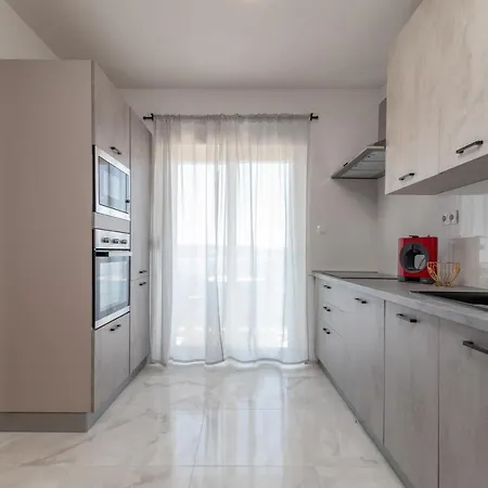 Kuzmanic Apartment Trogir