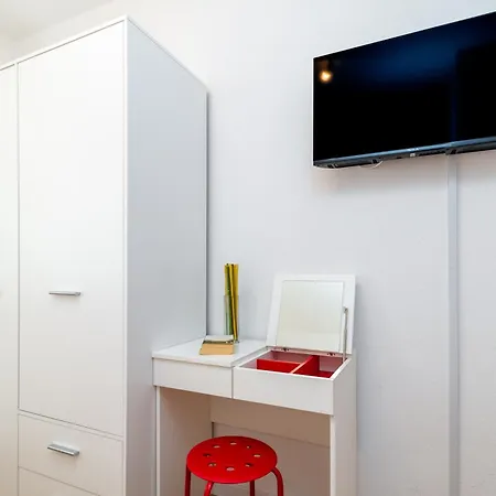 Kuzmanic Apartment Trogir