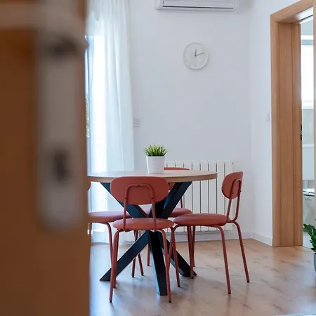 Kuzmanic Apartment *