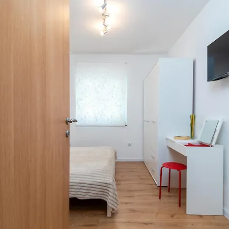 Kuzmanic Apartment Trogir