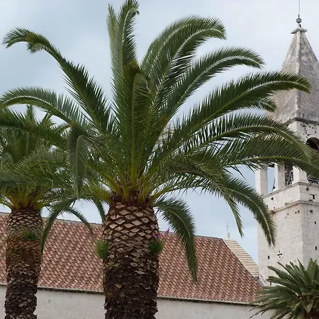 Eight By A Trogir