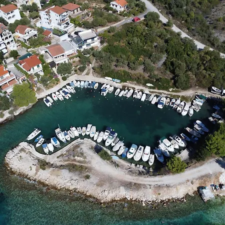 Eight By A * Trogir