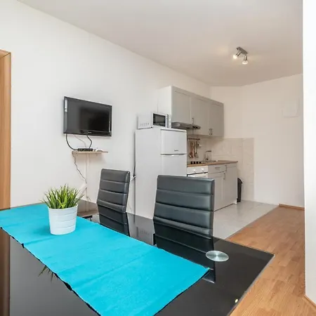 Apartment Kuzmanic